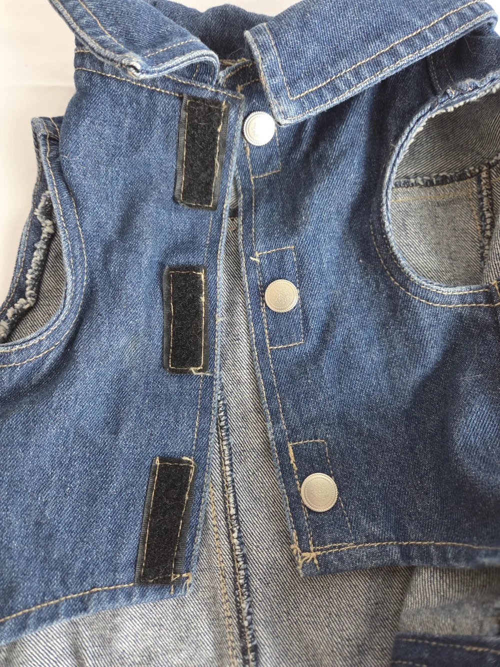 Dog denim Coat By Woolrich refer To Photos For Sizing.